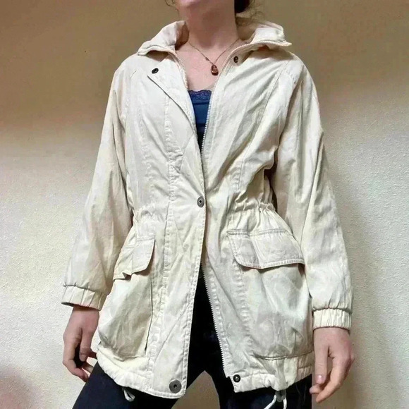 London Fog Jackets & Blazers - London Fog Cream puffy trench coat